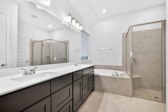 Building Photo - 14727 Band Tailed Pigeon Ct