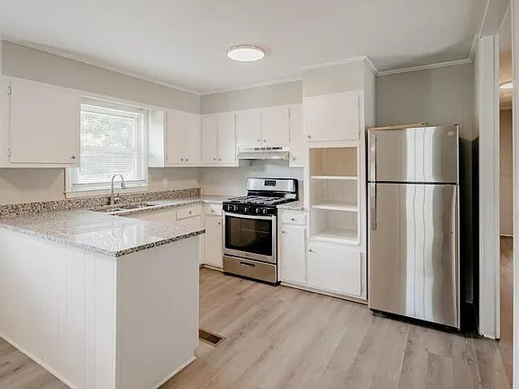 Foto del edificio - 414 Barclay Ave