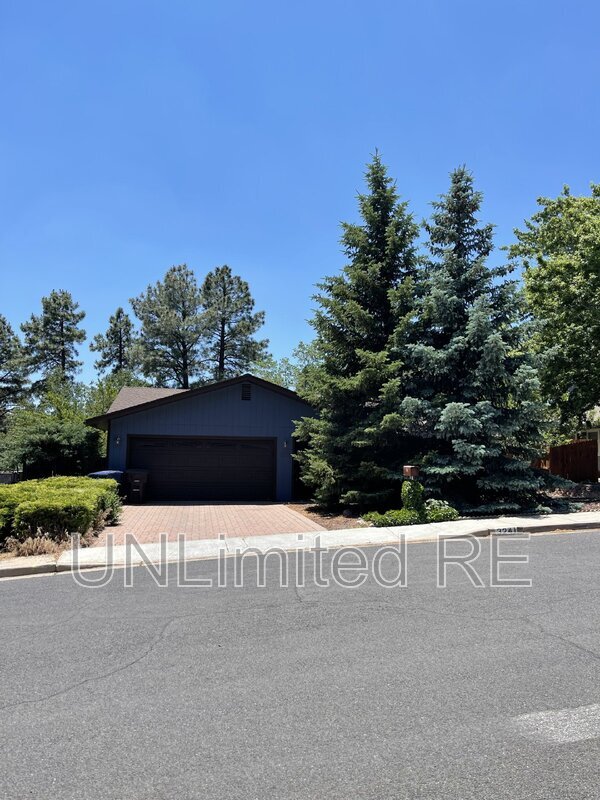 Building Photo - 3241 East Ascona Way