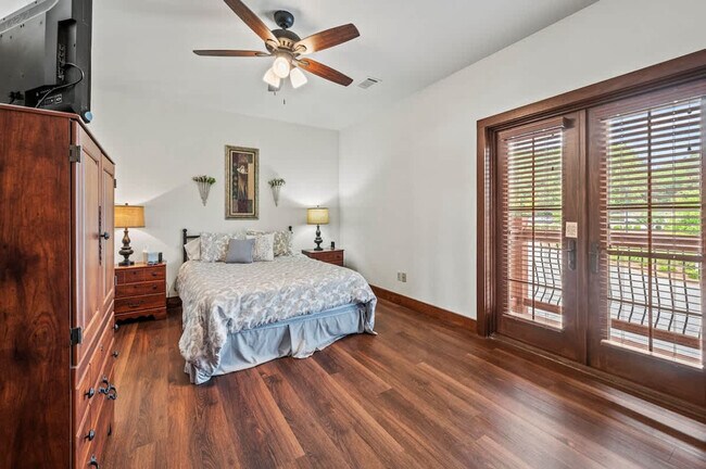 Foto del edificio - 473 Cuscowilla Dr