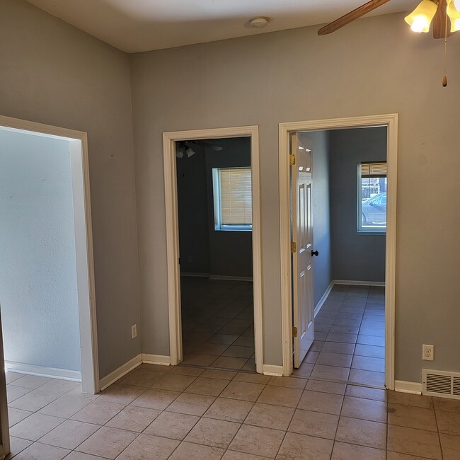 Bedroom - 1401 K St SW