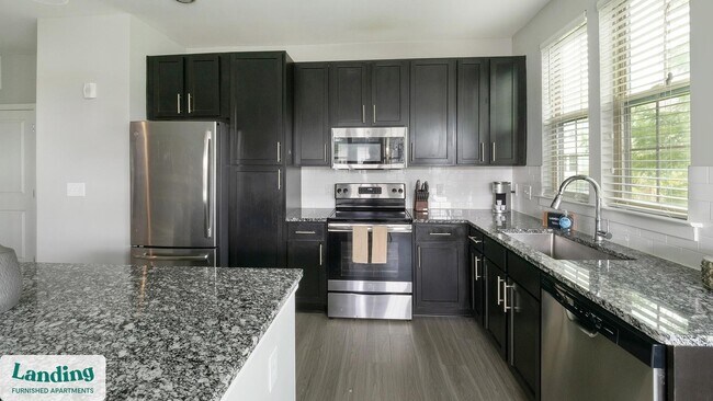 Foto del edificio - 115 Great Lawn Dr