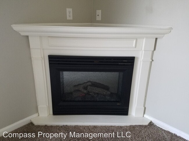 Building Photo - 6230 Amberley Dr