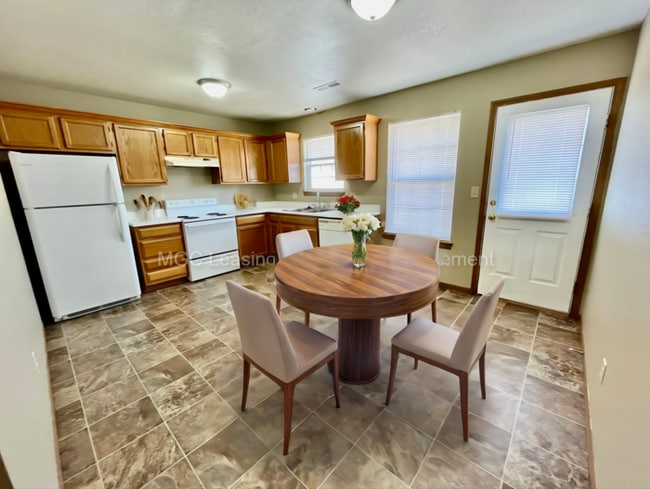 Building Photo - Grain Valley Rancher: Now Available — Immediate Move-In | Self-Guided Tours Open