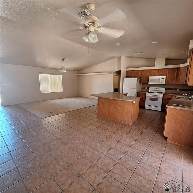 Foto del edificio - 11785 E 28th Pl