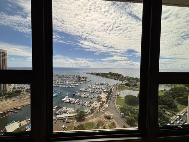 Foto del edificio - 1600 Ala Moana Blvd