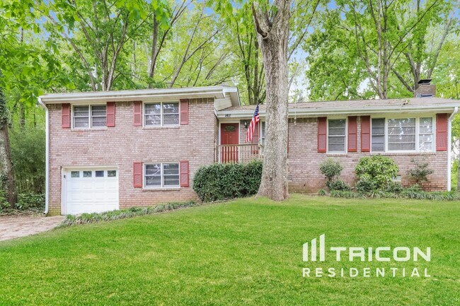 Foto del edificio - 1411 Wildwood Dr
