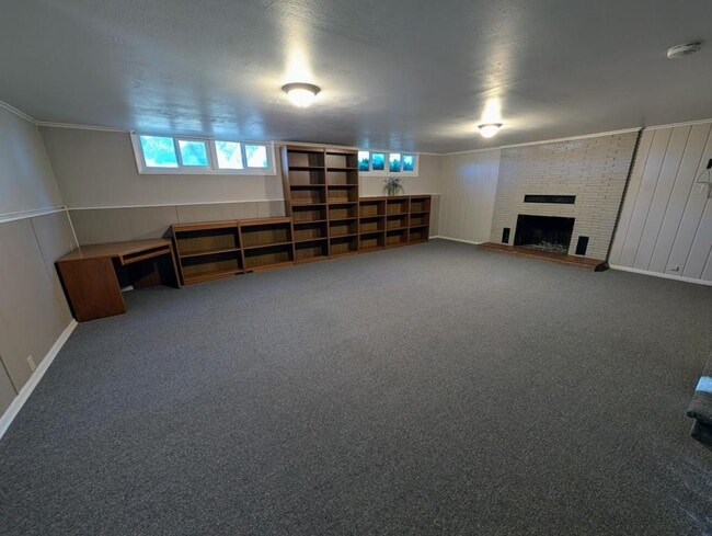 Building Photo - 1206 Penn Ave