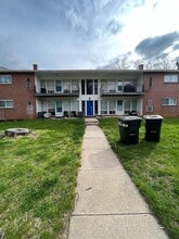 Building Photo - 3421 Glen Ave