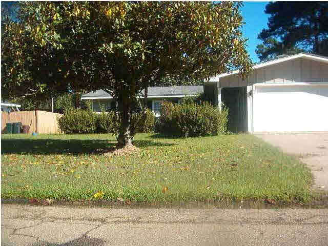 Foto principal - 240 Melrose Dr