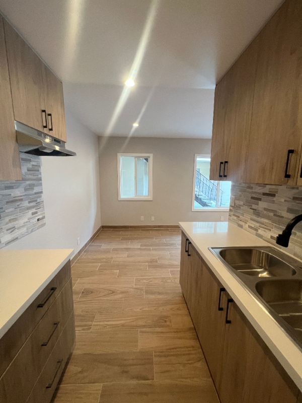 Foto del edificio - 13425 Vanowen St