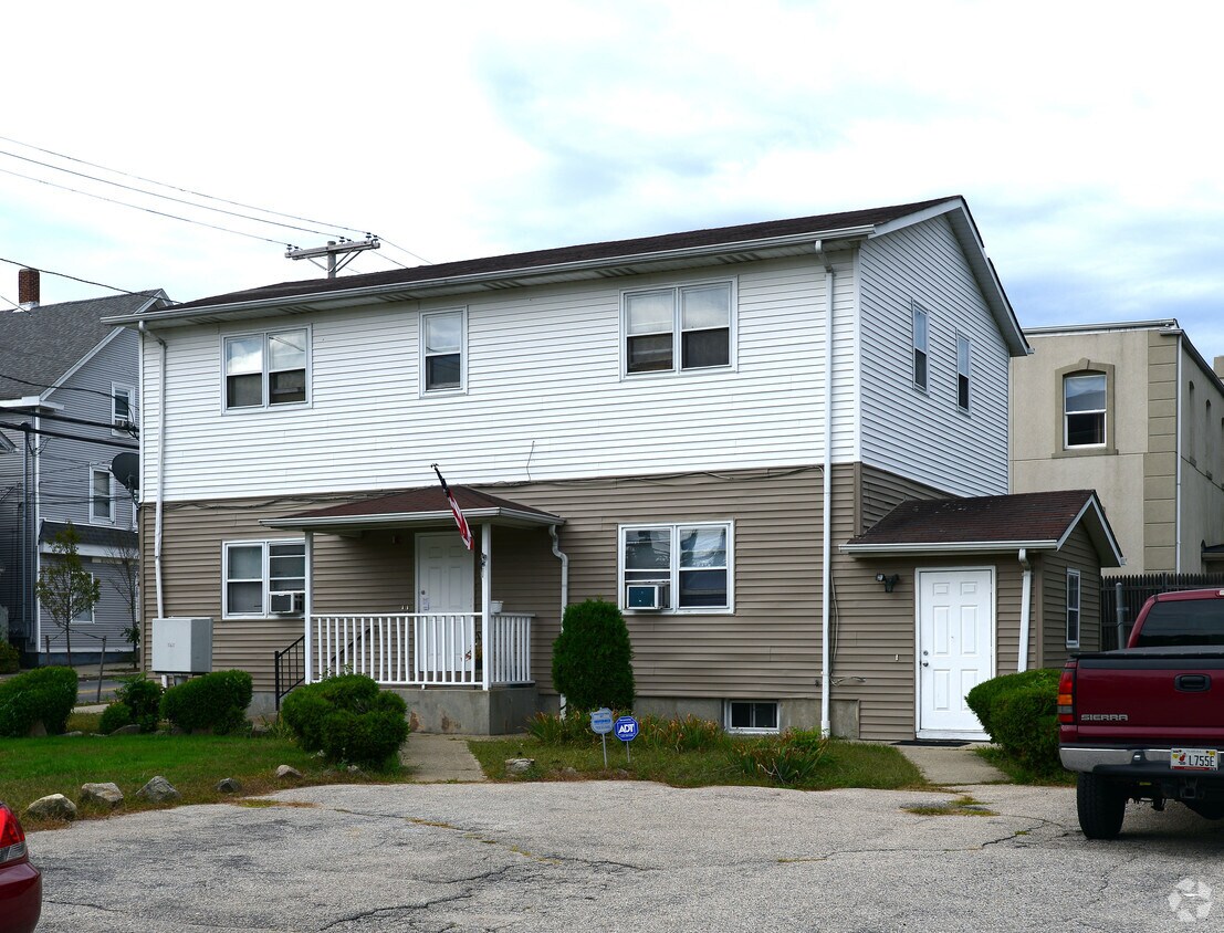 875 Branch Ave, Providence, RI 02904 Apartments in Providence, RI