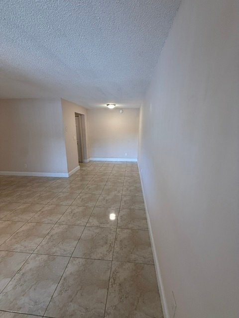 Foto del edificio - 5972 NW 19th St