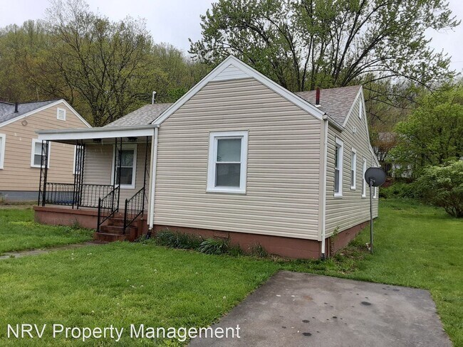 Foto del edificio - 3 br, 2 bath House - 313 Clement Street