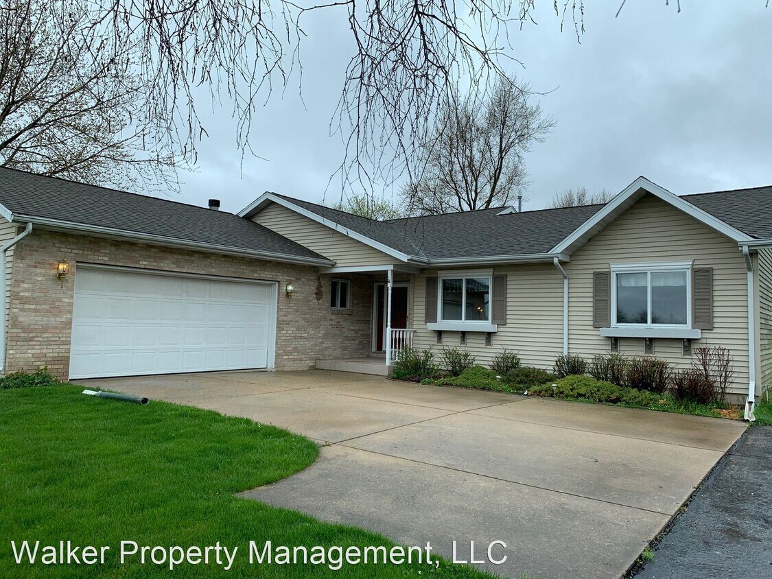 Foto principal - 3 br, 2 bath House - 2944 S. Paddock Rd.