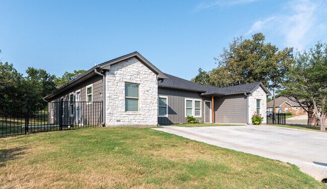3818 Mabery Dr, Granbury, TX 76048 - House Rental in Granbury, TX ...