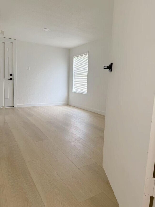 Building Photo - 4118 Omeara Dr