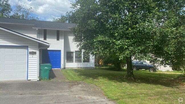 Building Photo - 20512 Filbert Dr