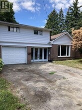 Building Photo - 152 Thickson Rd N