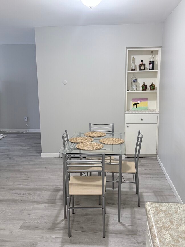 Foto del edificio - 21426 Beaconsfield St