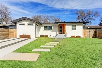 Building Photo - 604 W Crestland Dr