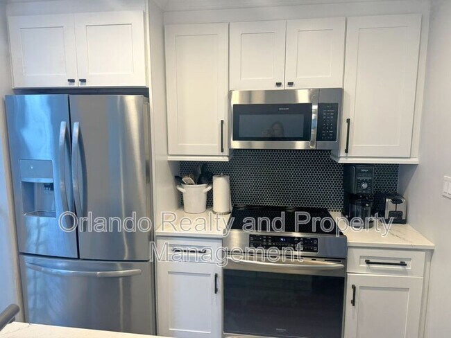 Building Photo - 356 S Osceola Ave