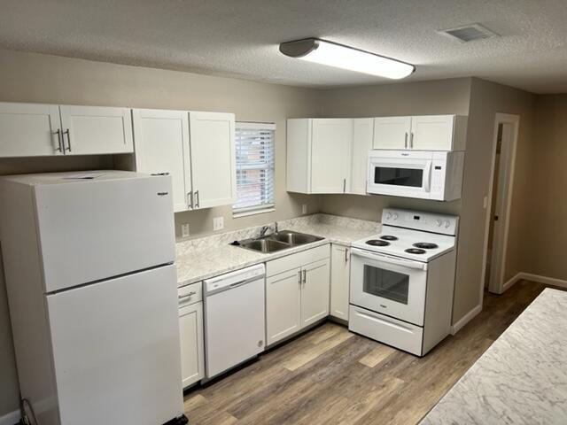 Foto del edificio - "Charming 3-Bedroom Home in Mary Esther!"