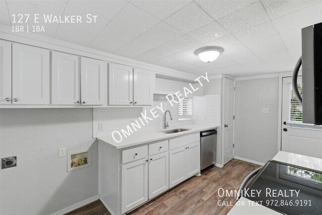 Foto del edificio - 127 E Walker St