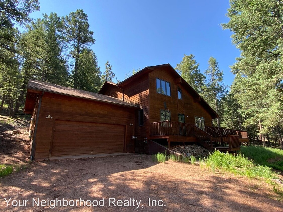 Primary Photo - 3 br, 2 bath House - 380 Ponderosa Ln