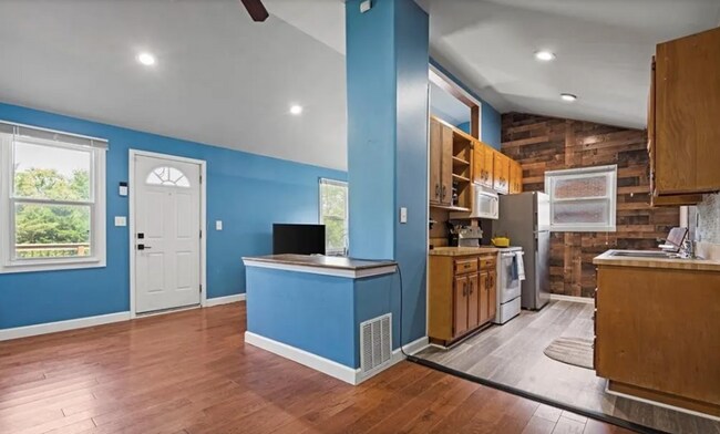 Foto del edificio - 4724 NE Kelsey Rd