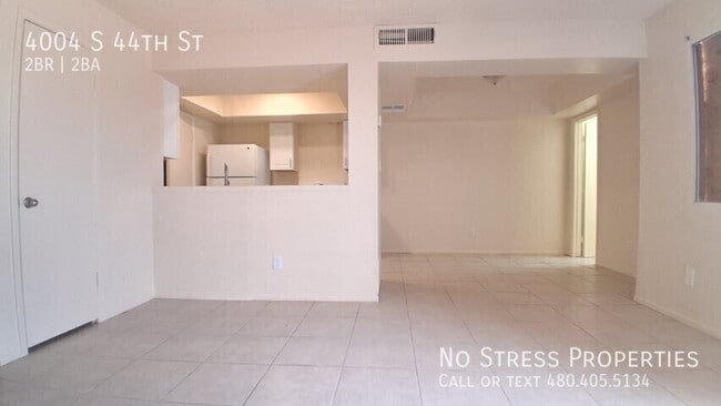 Building Photo - 4004 S 44th St