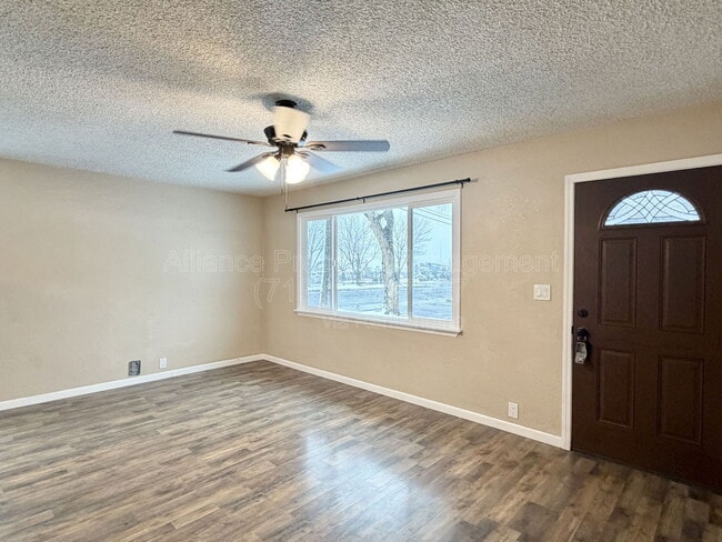 Building Photo - 1902 S Franklin Ave