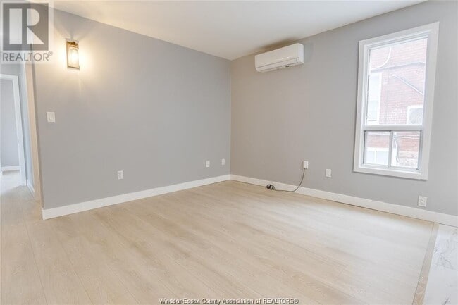 Building Photo - 1219 Monmouth Rd