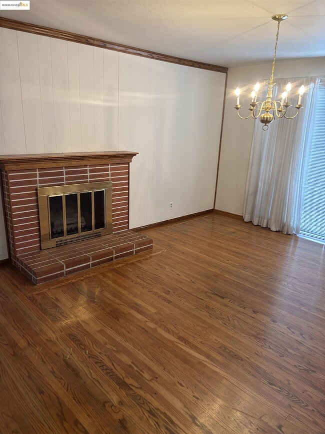 Foto del edificio - 1310 B St