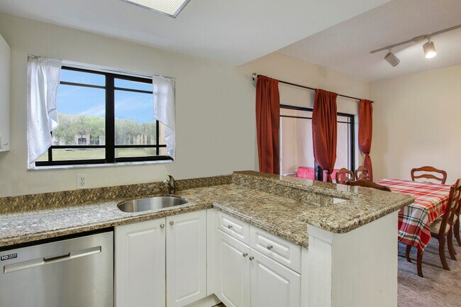 Building Photo - 2917 Tuscany Ct