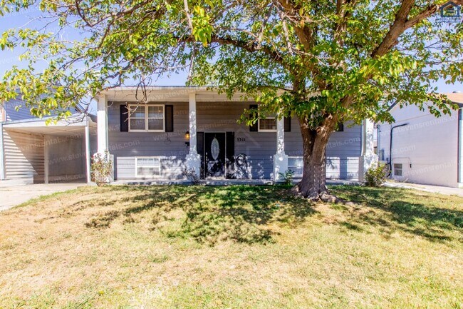 Foto del edificio - 5311 NW Elm Ave