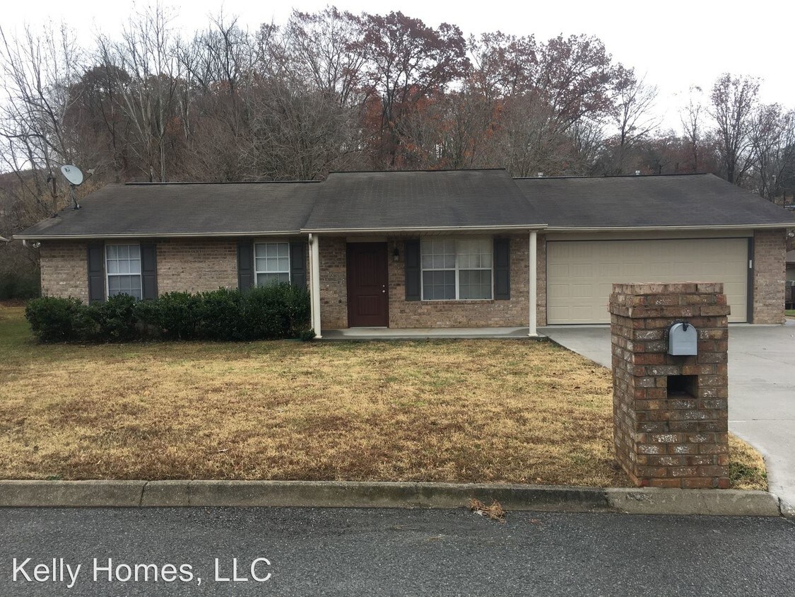 Foto principal - 8018 Florence Gardens Rd