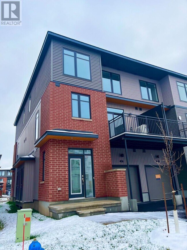 Building Photo - 406 Jewelwing Private