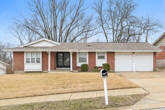 Building Photo - 4732 Bristol Rock Rd