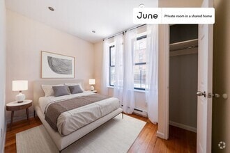 Building Photo - Private bedroom in 4 bed/2 bath Home