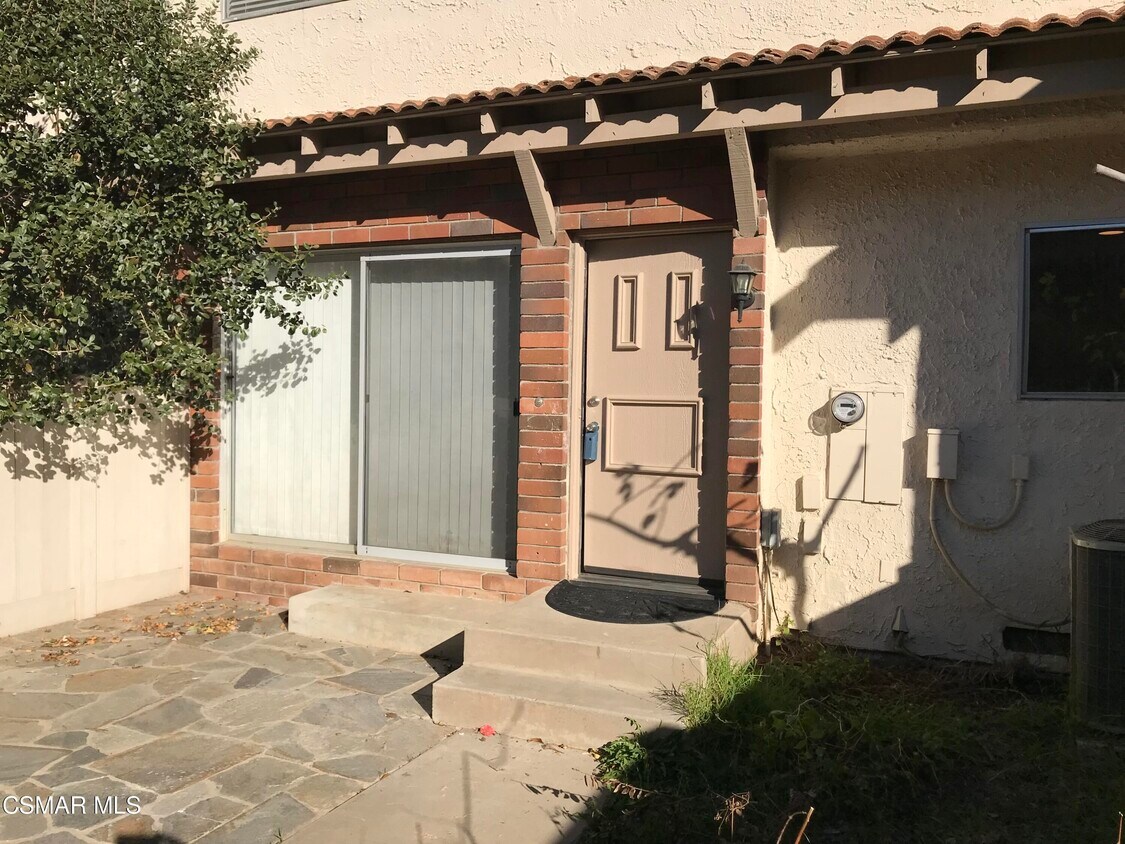 1275 Alessandro Dr, Thousand Oaks, CA 91320 Townhome Rentals in