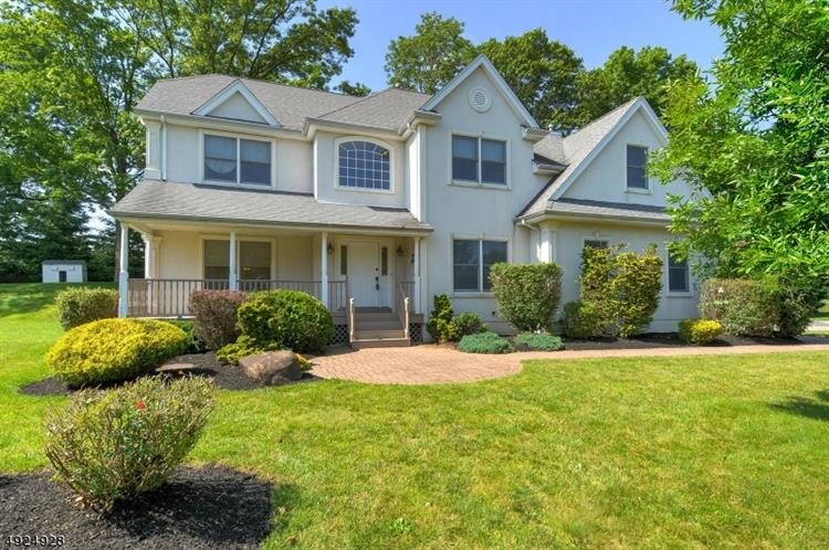 Foto principal - 13 Blue Bird Ct