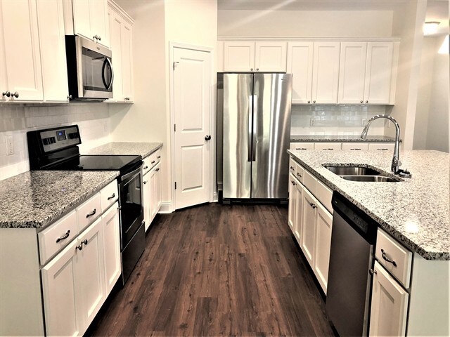 Foto del edificio - 317 Golf Rd