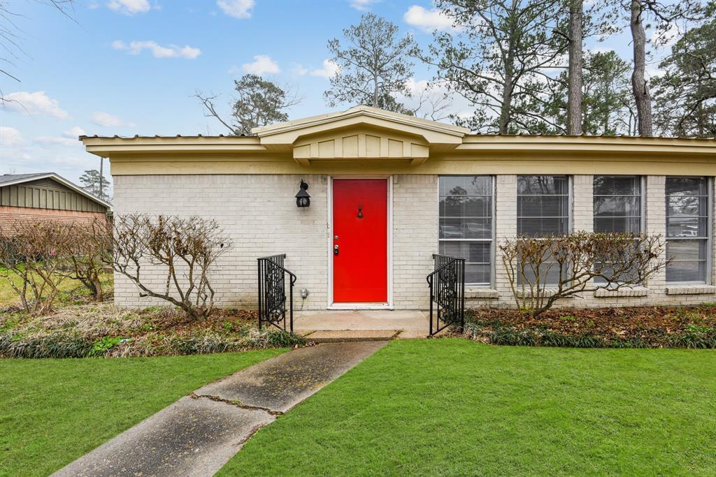 306 Broad Ripple Dr, Huffman, TX 77336 House Rental in Huffman, TX