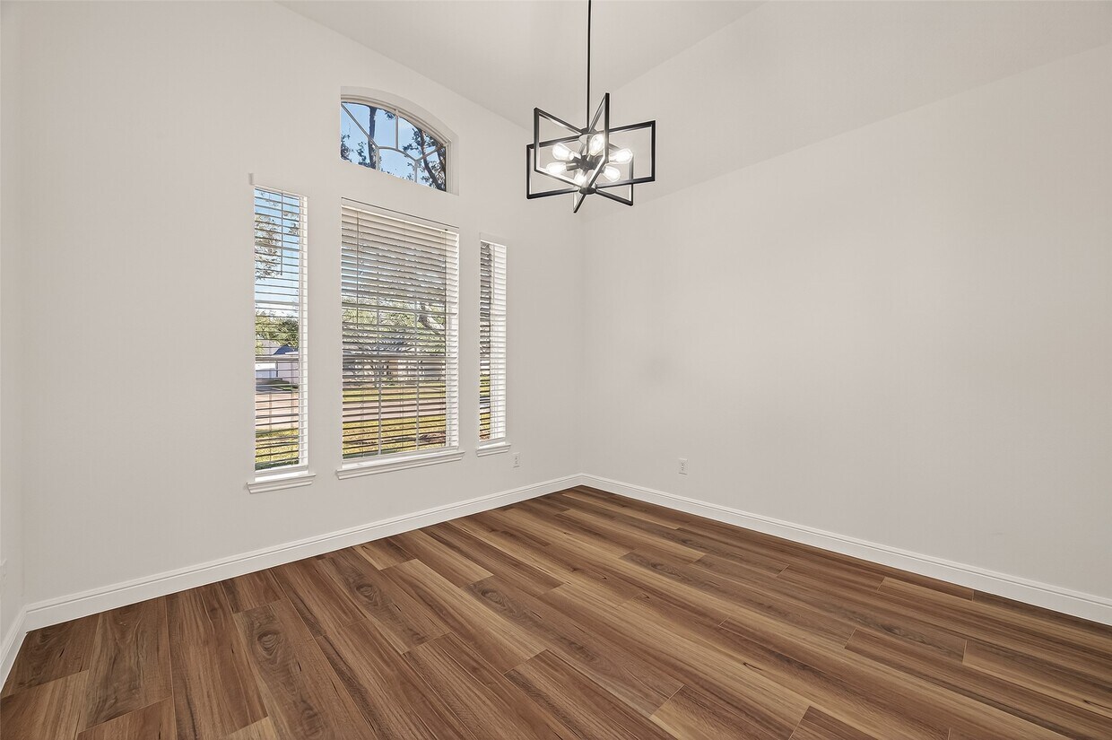 Foto del edificio - 2834 Martina Dr