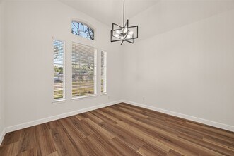 Building Photo - 2834 Martina Dr