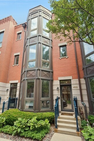 Building Photo - 453 N Clinton St