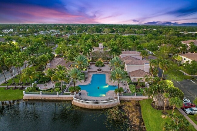 Building Photo - 2809 Amalei Dr