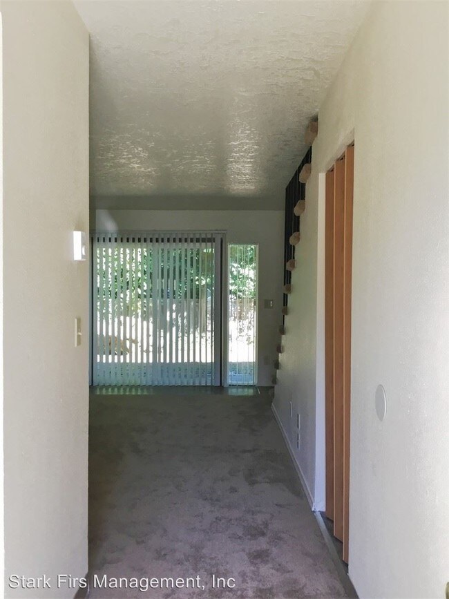 Foto del edificio - 15139 SE Powell Blvd