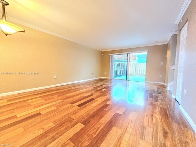 Building Photo - 3 br, 2.5 bath House - 336 NW 114th Ave # ...